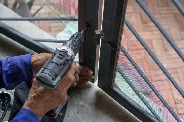 Cost of Steel Window Repair in Melbourne